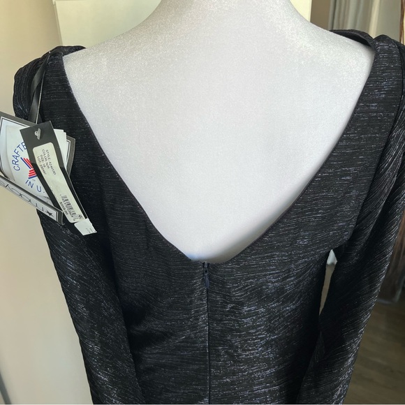 NWT. Betsy & Adam Metallic Cape Gown - Picture 7 of 15